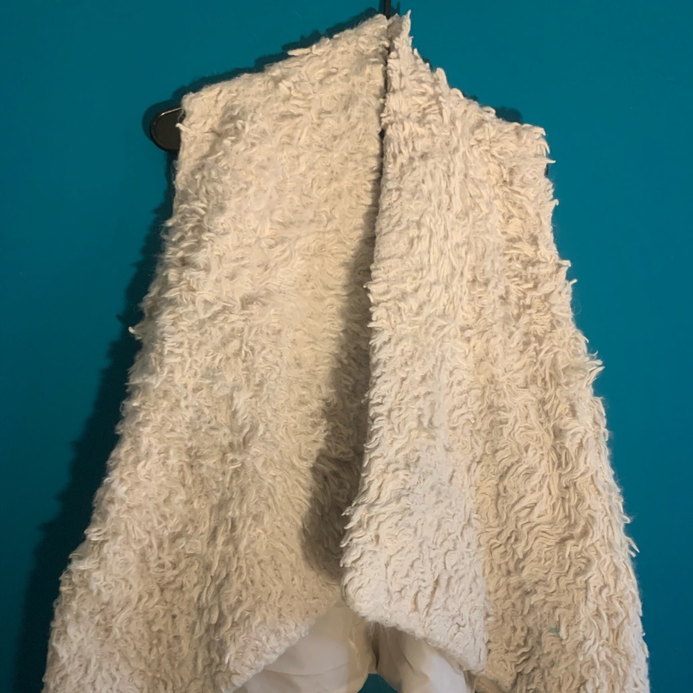 Fluffy Vest